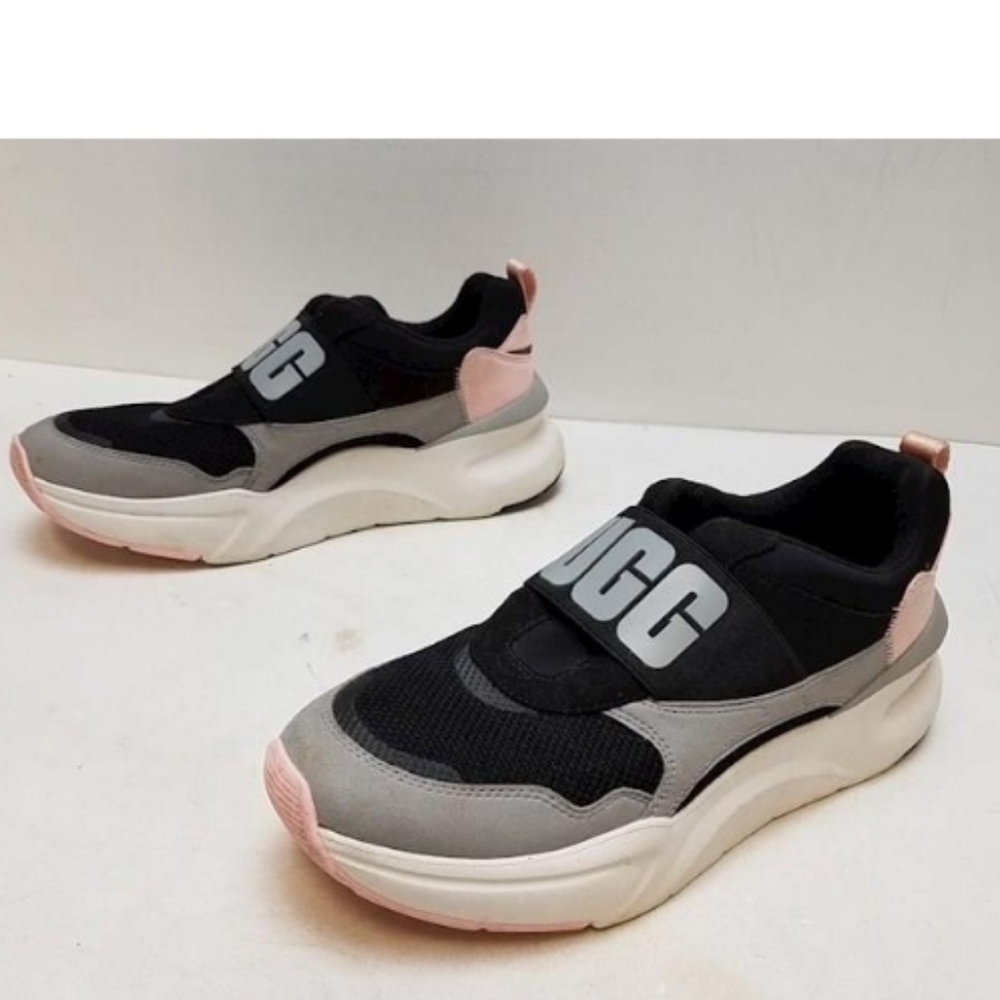 UGG Women's LA Flex Sneakers Black/Seal Size 8.5